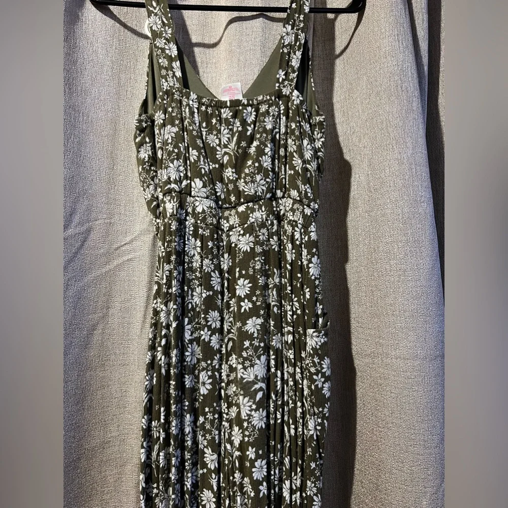 Green flowery jumpsuit - Picture 5 of 5